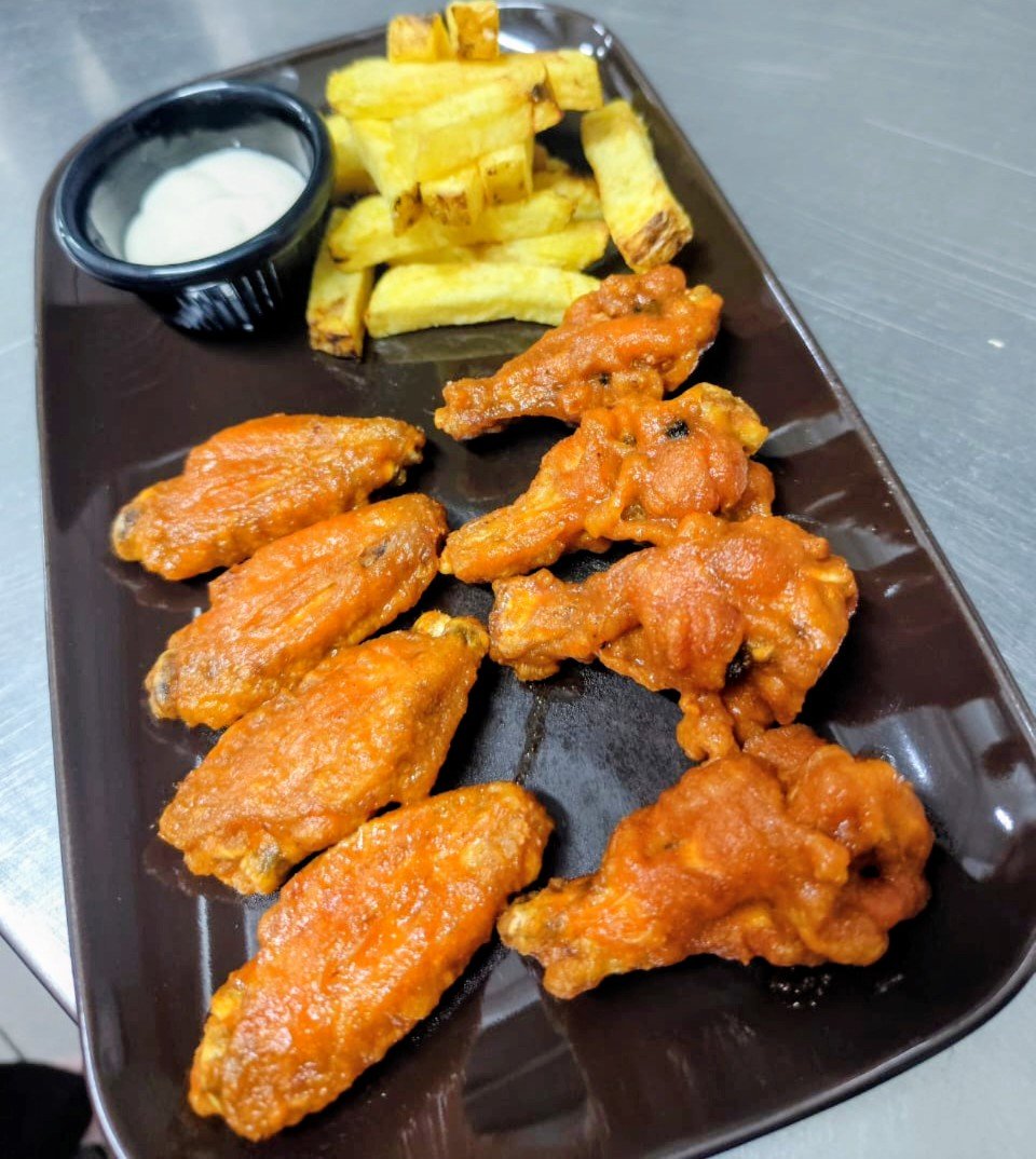 Alitas Buffalo Picantes